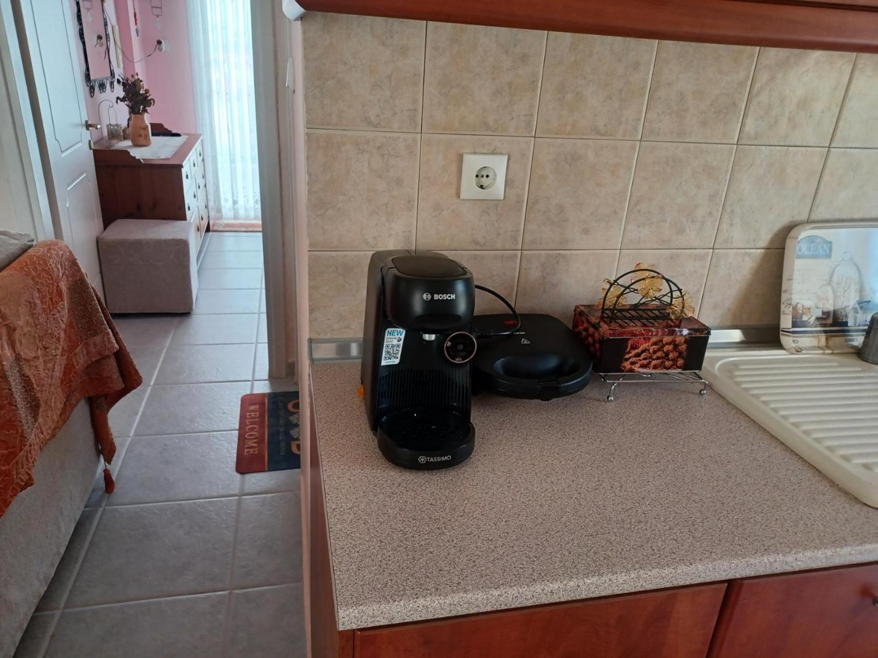 Gerakini 2Br Apt With Shared Pool Luaran gambar